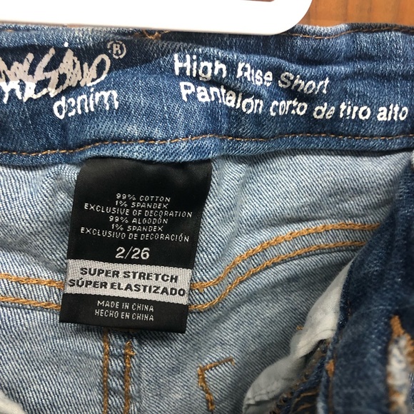 Mossimo size 2 high rise stretch jean shorts - Picture 10 of 10